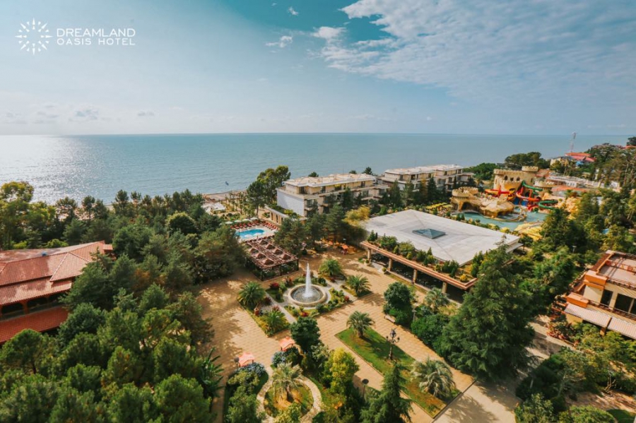 როგორ ხვდება სასტუმრო Dreamland Oasis Chakvi ახალ სეზონს – სიახლეები და სტრატეგია რეგიონალური ლიდერისგან