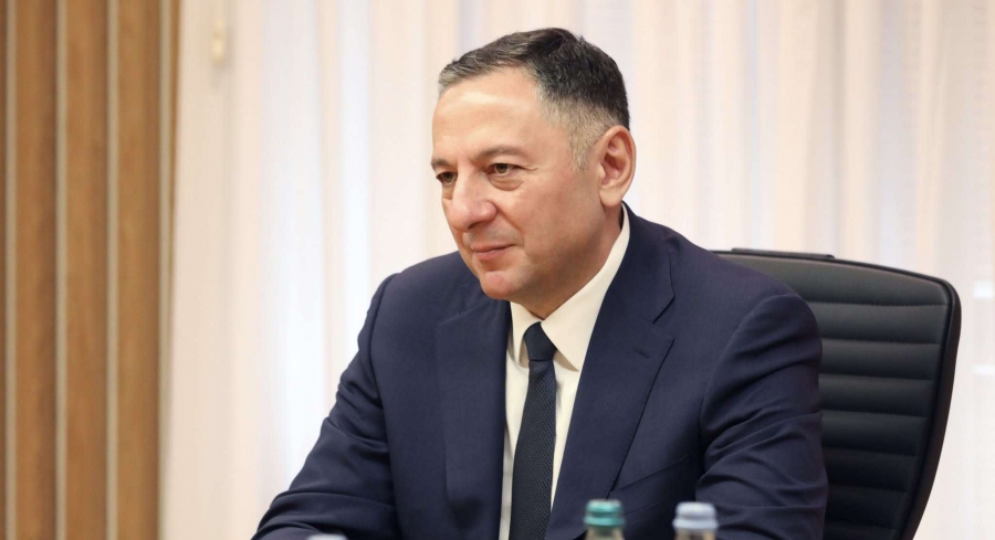 მადლობა მინდა გადავუხადო ბატონ ბიძინა ივანიშვილს, რომლის მიერ გამოცხადებულმა ნდობამ მომცა შესაძლებლობა, უმაღლესი თანამდებობებიდან მემსახურა ჩემი ქვეყნისთვის - ვახტანგ გომელაური