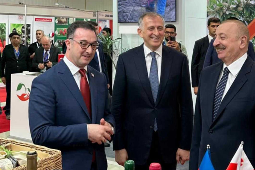 დავით სონღულაშვილმა აგროგამოფენაზე CASPIAN AGRO 2025 წარმოდგენილ ქართულ პავილიონში აზერბაიჯანის პრეზიდენტს ილჰამ ალიევს უმასპინძლა