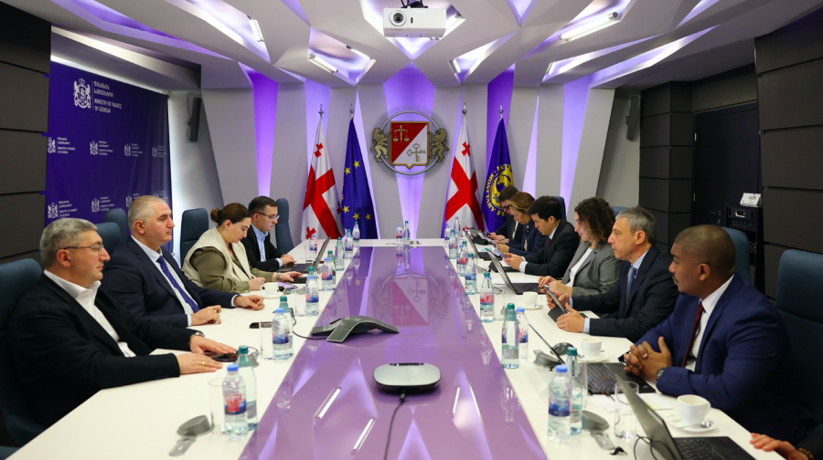 ფინანსთა მინისტრი ლაშა ხუციშვილი საერთაშორისო სავალუტო ფონდის მისიას შეხვდა