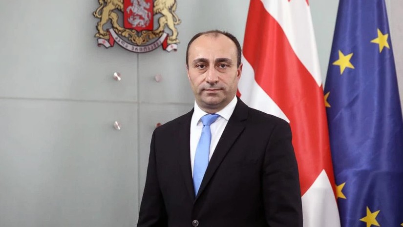 მთავრობის პრიორიტეტს წარმოადგენს ნარკოდანაშაულთან ბრძოლა, ამის დასტურია საქართველოს პარლამენტის მიერ ბოლო პერიოდში განხორციელებული საკანონმდებლო ცვლილებები, რომელმაც უფრო ეფექტური გახადა შსს-ს სამუშაო პროცესი - გეკა გელაძე