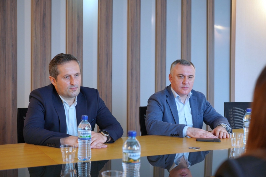 აჭარის ფინანსთა და ეკონომიკის მინისტრი ბათუმში სომხეთის რესპუბლიკის გენერალურ კონსულს შეხვდა