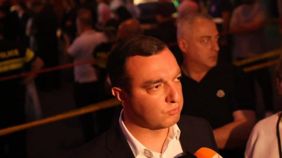 თევდორე მღვდლის ქუჩაზე მდებარე შენობას მესამე კატეგორიის ავარიულობის ხარისხი აქვს მინიჭებული, მოსახლეობასთან მიმდინარეობდა აქტიური კომუნიკაცია - თბილისის მერის მოადგილე
