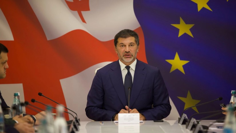 100%-იანი თანხმობის გარეშე მუნიციპალიტეტს არ აქვს უფლება, ხალხი შენობიდან გამოიყვანოს - კახა კალაძე