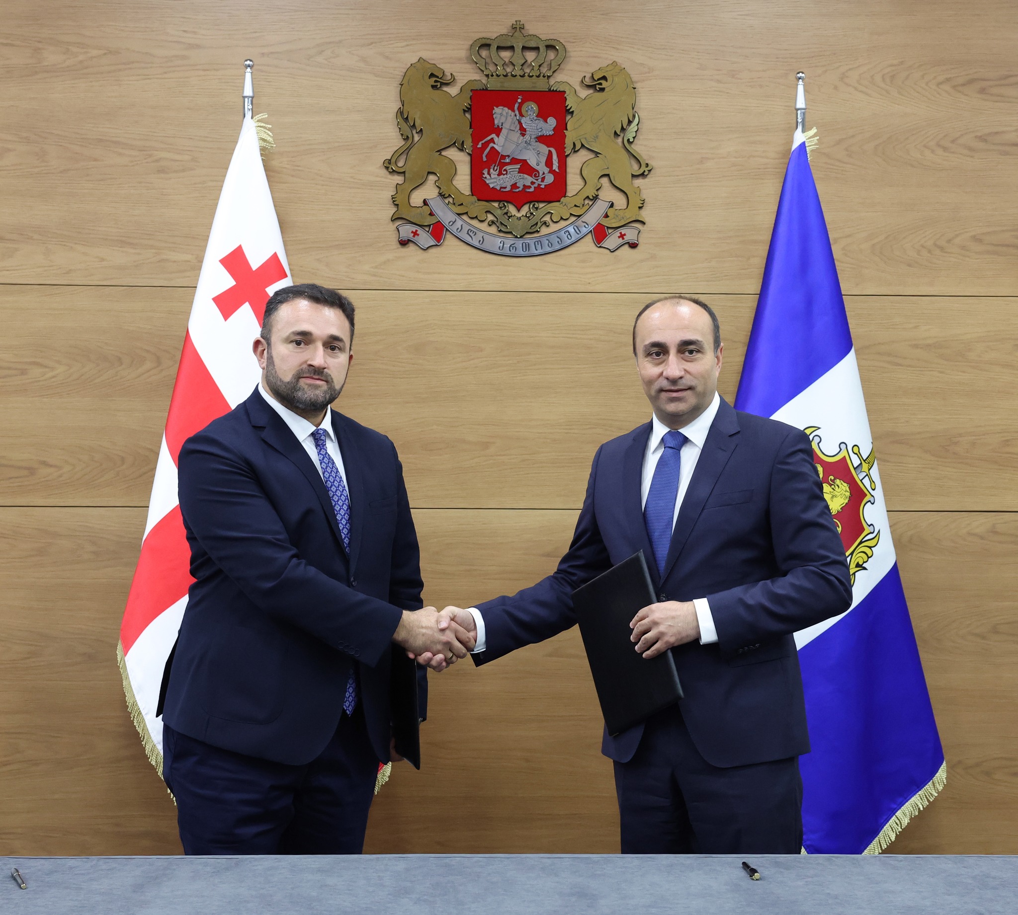 შინაგან საქმეთა მინისტრმა და ცენტრალური საარჩევნო კომისიის თავმჯდომარემ არჩევნების უსაფრთხო და მშვიდ გარემოში ჩატარების უზრუნველყოფის მიზნით მემორანდუმი გააფორმეს
