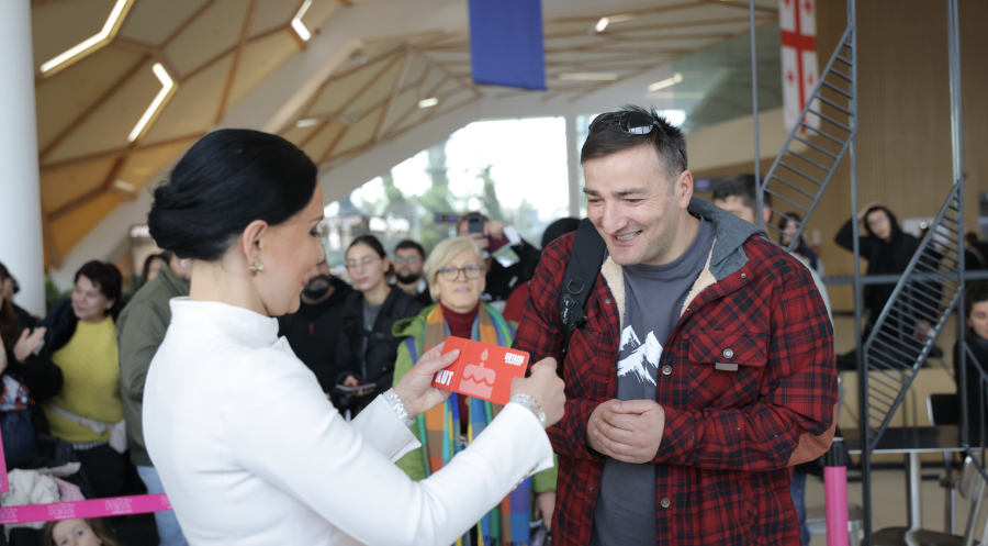 ქუთაისი-ლიონი-ქუთაისის ორმხივი ბილეთის იღბლიანი მფლობელი ფარნაოზ იორდანიშვილი გახდა