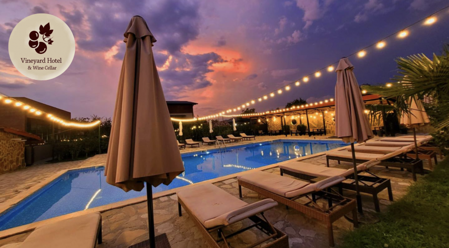 ზაფხულისა და შემოდგომის სეზონები საკმაოდ აქტიურია, ვმუშაობთ 98%-იანი დატვირთვით - Vineyard Hotel & Winery