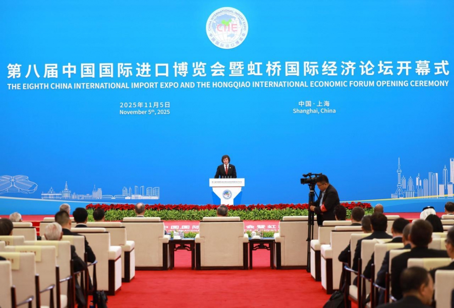 საქართველო კიდევ ერთხელ ადასტურებს მზადყოფნას, გააგრძელოს თანამშრომლობა შუა დერეფნის საშუალებით ჩინეთსა და ევროპას შორის სატრანსპორტო ნაკადების ზრდის მიმართულებით - ირაკლი კობახიძე