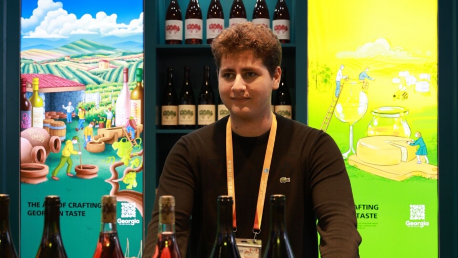 ჩინეთი ფართო და საინტერესო ბაზარია ქართული ღვინისთვის – ღვინის კომპანია „დოესი ესთეითი“ CIIE 2025-ზე