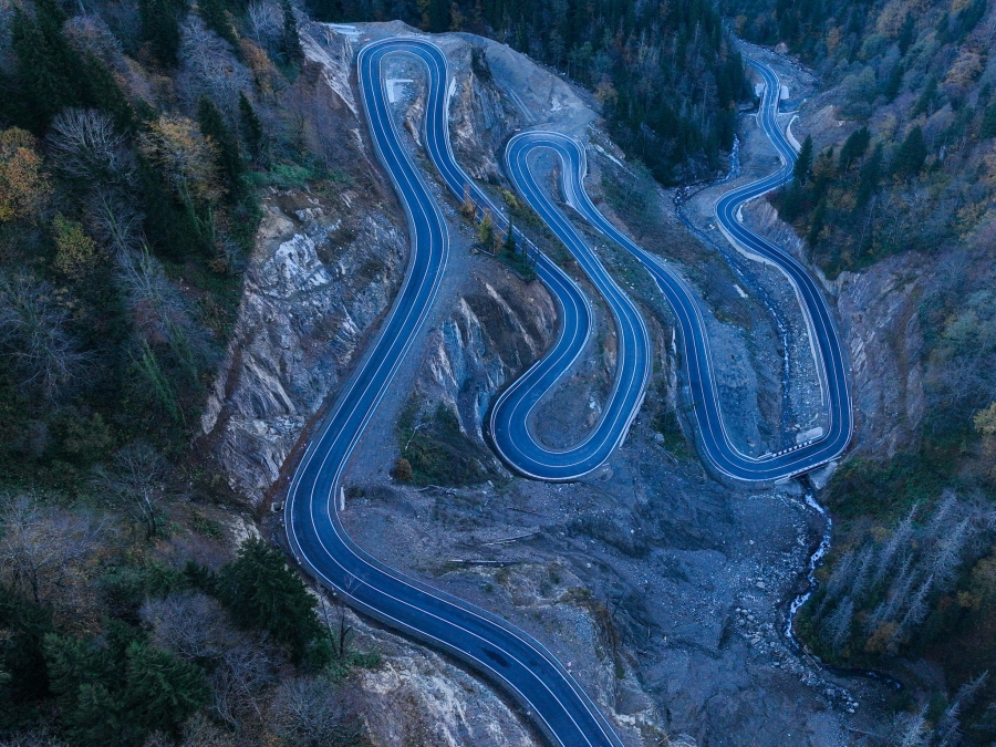 ბაღდათი-აბასთუმნის გზაზე კაკასხიდი-ზეკარის 16 კმ-იანი მონაკვეთის რეაბილიტაცია დასრულდა
