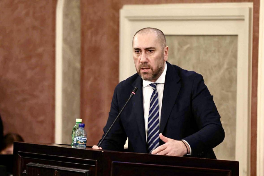 ჩვენ არ გვეშინია პრობლემების და მზად ვართ შეუვალი პოლიტიკით და მიზანდასახულობით გავაგრძელოთ შრომა იმისათვის, რომ ჩვენი მოქალაქეები ყოველწლიურად უკეთესად გრძნობდნენ თავს ამ ქალაქში - ზურაბ აბაშიძე