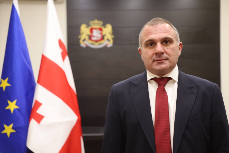 სამინისტროს წარმატებად არ ჩავთვლით მხოლოდ იმას, რომ ხარისხიანი და ბევრი ინფრასტრუქტურული პროექტი განხორციელდეს, ჩვენთვის წარმატების ერთ-ერთი ინდიკატორი იქნება ძლიერი ქართული კომპანიების ჩამოყალიბება - რევაზ სოხაძე