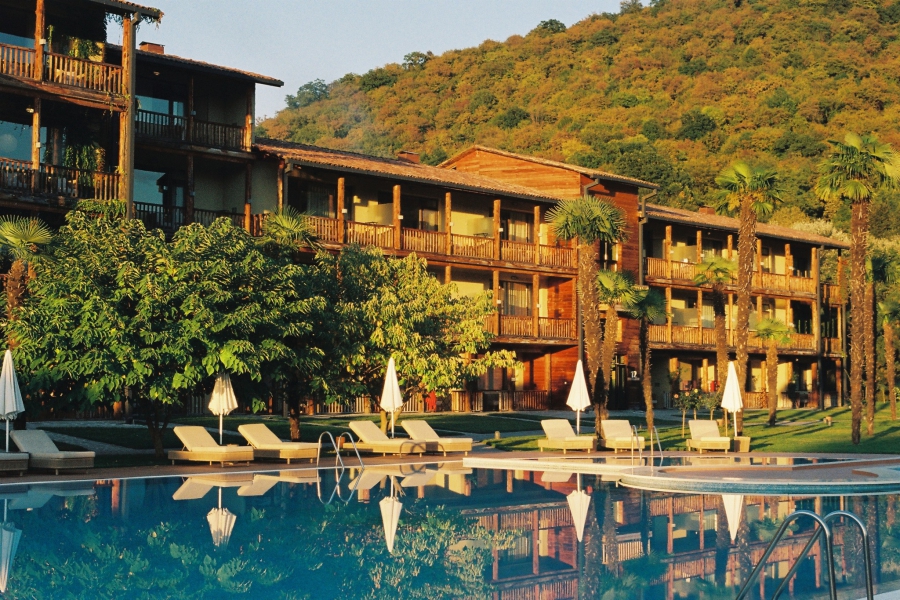 როგორ ხვდება Lopota Lake Resort & Spa ახალ წელს და რა შეთავაზებები აქვს ტურისტულ ობიექტს საკუთარი სტუმრებისთვის