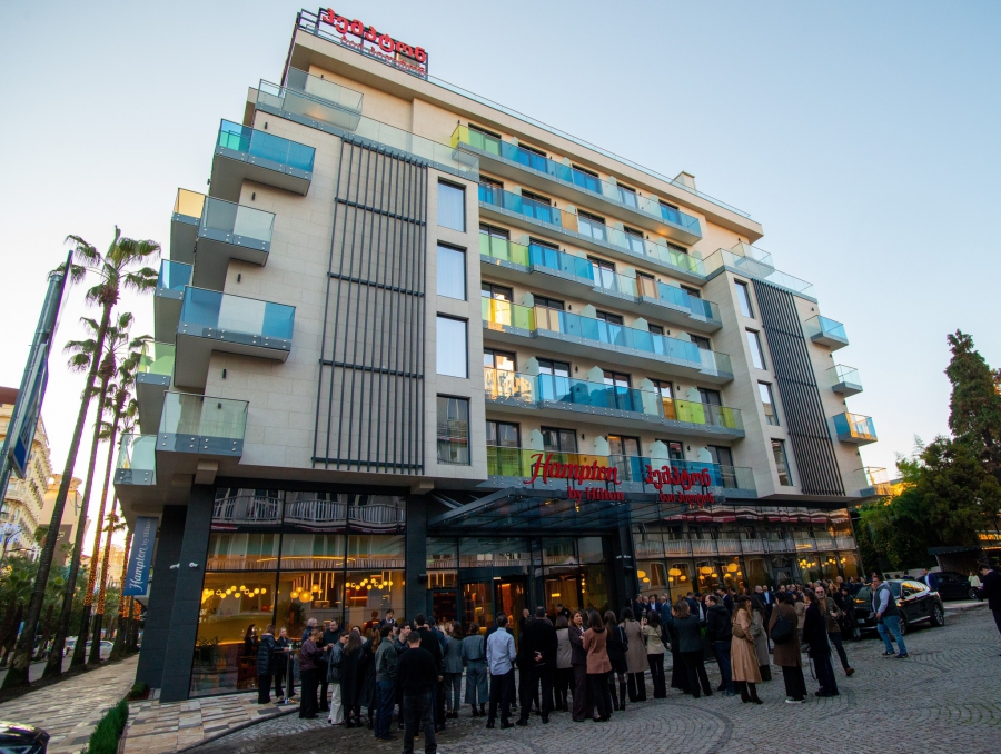 ბათუმში ახალი სასტუმრო Hampton by Hilton Batumi Center გაიხსნა