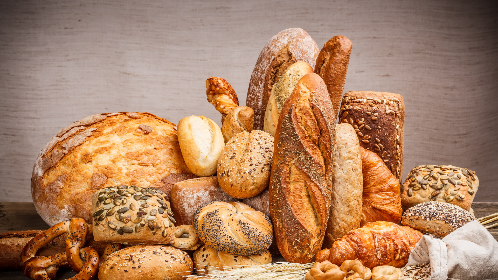 გადახდის ვადები არის ერთი თვიდან 45 დღემდე - ეს განსაკუთრებით მტკივნეულია პურ-ფუნთუშეულის, რძის პროდუქტებისთვის, რომლებიც მაქსიმუმ 2 დღეში იყიდება, თანხას კი, რომელიც მათთან უკვე შესულია, გვიხდიან 45 დღის შემდეგ | ალექსანდრე რატიშვილი