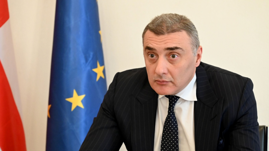 დისტრიბუციის ნაწილში, თითქმის ყველგან არის გადახდის გაუარესება ბოლო სამი წლის მონაცემებით, თქვენივე აუდიტის ანგარიშებიდან - ეს ნიშნავს, რომ ფულს ქსელები მოიხმარენ სხვა მიმართულებით - შოთა ბერეკაშვილი სადისტრიბუციო კომპანიის წარმომადგენელს