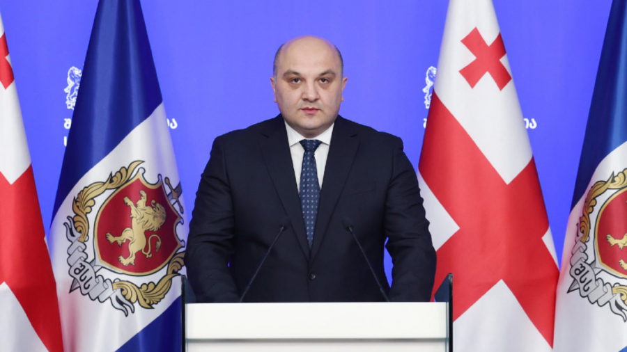 იმ მძღოლებს და ავტომფლობელებს, რომლებიც შეიძენენ ავტომობილებს 2026 წლის 1 აპრილამდე და მათი ტრანსპორტირება საზღვარგარეთიდან დაიწყება 2026 წლის 1 აპრილამდე, ეს ცვლილება არ შეეხება - ალექსანდრე დარახველიძე