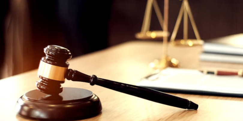 იურისტების შემთხვევაში, დისბალანსი ჩარიცხულ სტუდენტებსა და შრომის ბაზრის მოთხოვნას შორის არის 2920, ანუ 2920 ჩარიცხული სტუდენტი არის განწირული იმისათვის, რომ იურისტის დიპლომს ვერასოდეს გამოიყენებს საკუთარ პროფესიულ საქმიანობაში, რა თქმა უნდა, ჩვენი მიზანია ამის თავიდან არიდება - ირაკლი კობახიძე