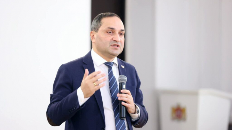 ინფორმაცია, თითქოს მთავრობის მიერ მიღებული ახალი დადგენილება სტუდენტთა კვოტირების შესახებ მოქმედ სტუდენტებს ეხება არის სრული სიცრუე - ზვიად გაბისონია