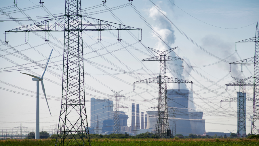 რეალურად, ქვეყნის მიმართ ინტერესი ძალიან დიდია, რადგან ინვესტორები ხედავენ, რამდენად მასშტაბური პოტენციალია საქართველოს ენერგეტიკაში - მაია მელიქიძე