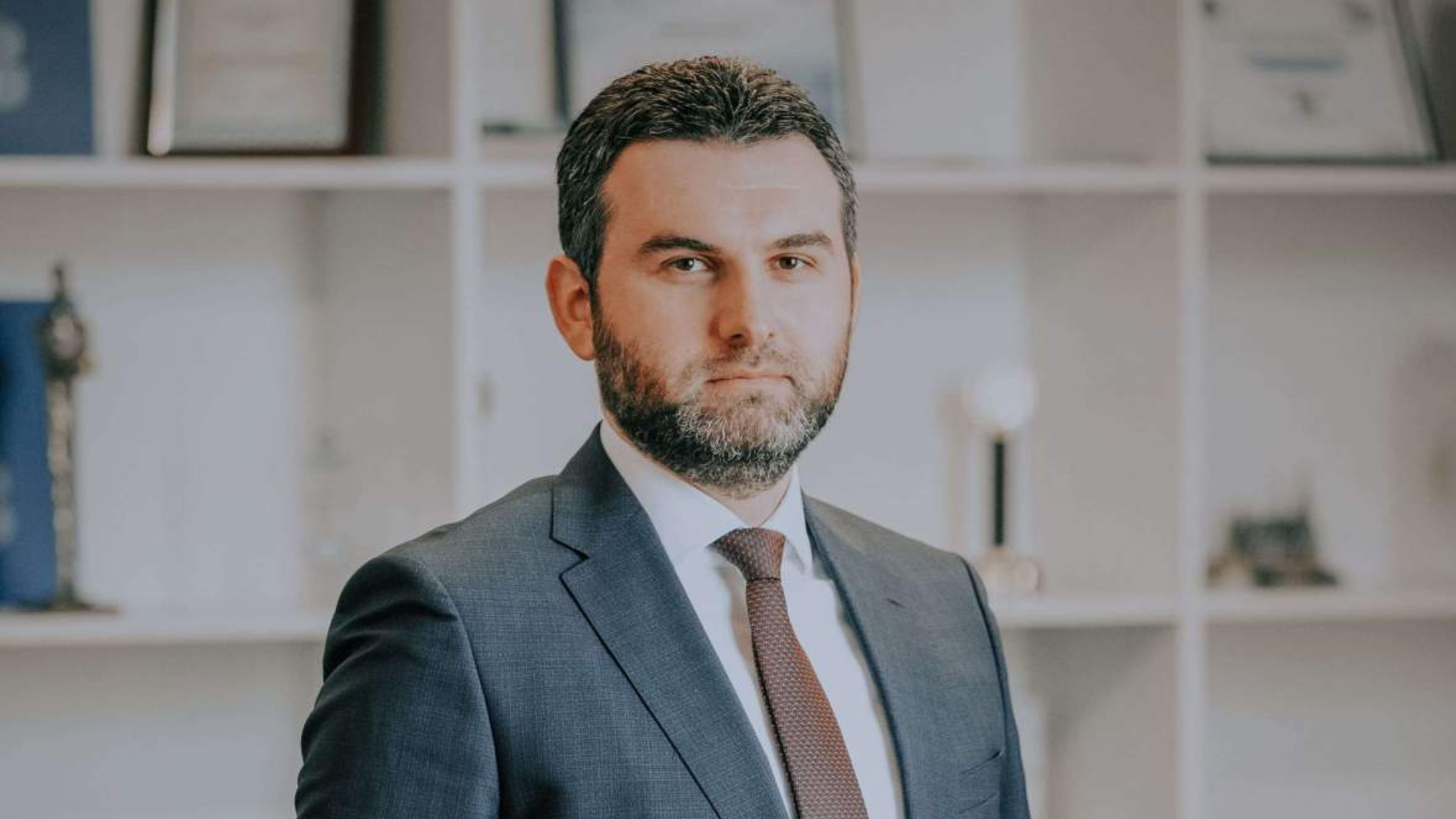 ნებისმიერი საფინანსო ინსტიტუტისთვის გამჭვირვალობა არის და უნდა იყოს ის ქვაკუთხედი, რომელზეც დაფუძნებულია თითოეული ორგანიზაციის განვითარება - ბაზისბანკის გენერალური დირექტორი