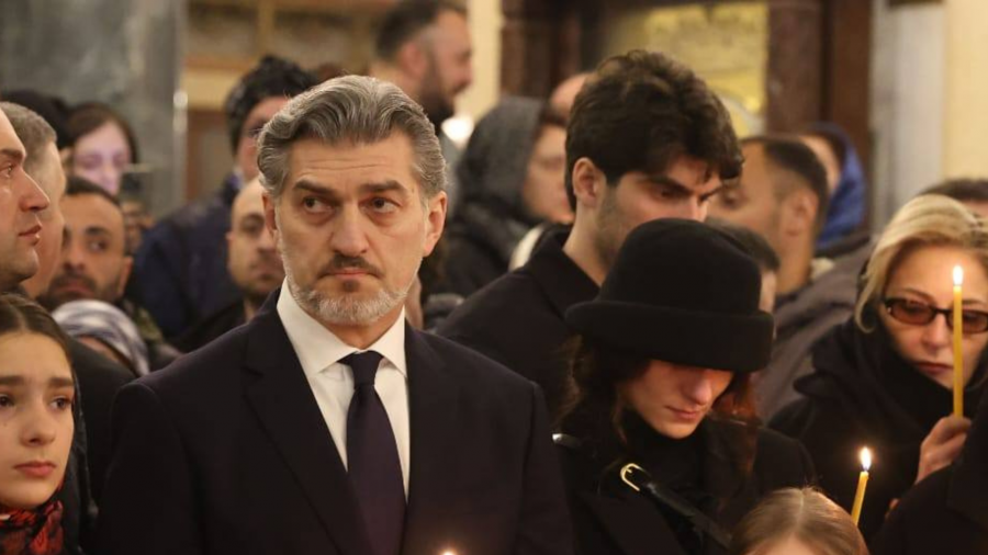 დამოუკიდებლობის აღდგენის შემდეგ, როდესაც ქვეყანა უმძიმეს ქარტეხილებს გადიოდა, თქვენ იყავით ერის მთავარი საყრდენი - გვასწავლეთ, რომ დიდი განსაცდელის ჟამსაც კი, გამოსავალი რწმენასა და ერთმანეთის სიყვარულშია l პრეზიდენტი პატრიარქზე