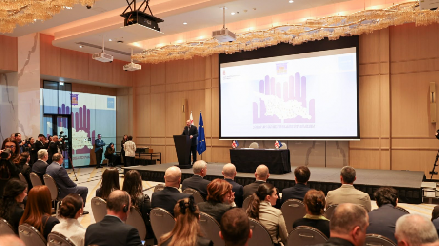 მუნიციპალიტეტებში იქმნება რეალურად საჭირო და მნიშვნელოვანი პროექტები, რომელთა შედეგებს ადამიანები საკუთარ ყოველდღიურ ცხოვრებაში ხედავენ - ზურაბ აბაშიძე