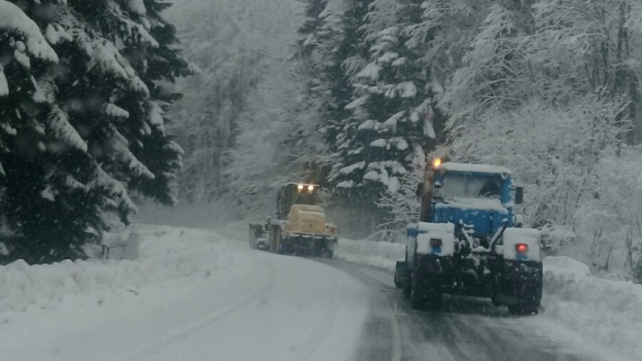 ნაქერალას უღელტეხილზე მისაბმელიანი და ნახევრადმისაბმელიანი ავტოტრანსპორტის მოძრაობა აკრძალულია