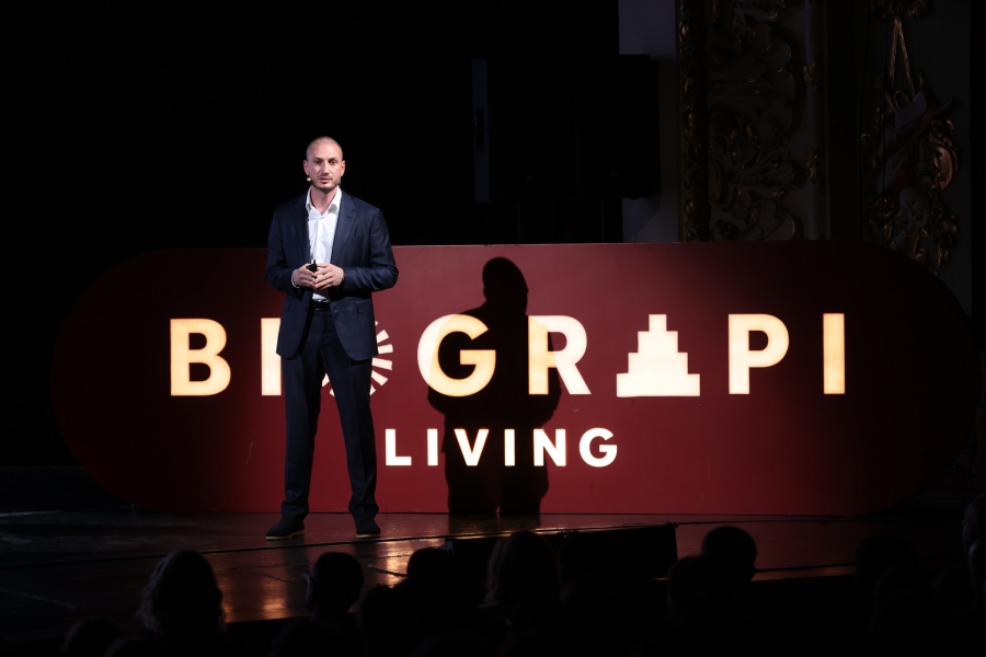 ჩვენ ვქმნით ურბანული ცხოვრების მომავალს საქართველოში ისეთი მნიშვნელოვანი პროექტებით, როგორიცაა „ტრამპ თაუერ თბილისი,“ რომელიც „ტრამპის ორგანიზაციასთან“ პარტნიორობით ხორციელდება - ვასილ ფხაკაძე