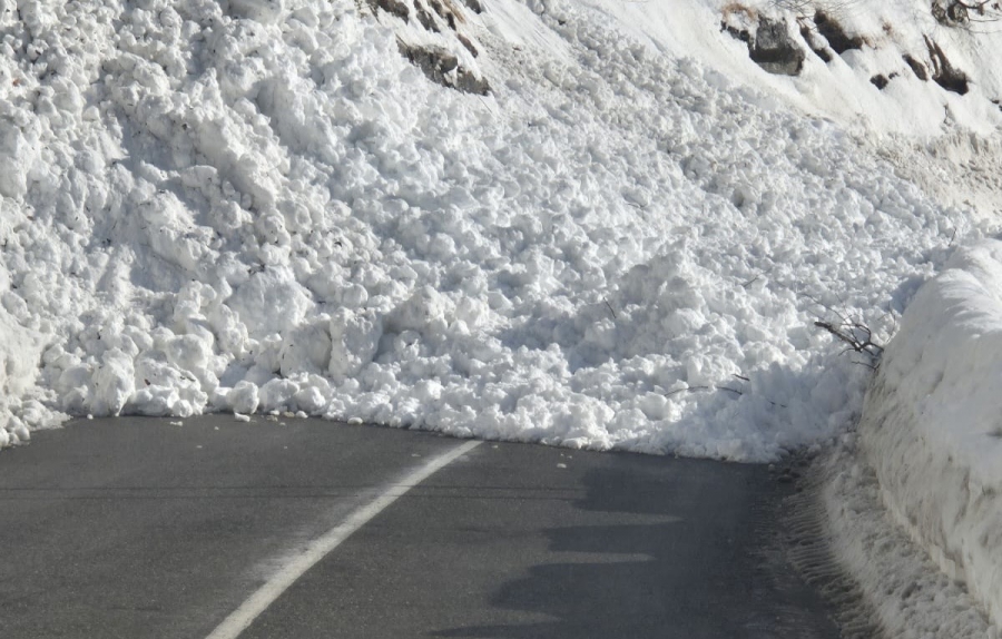 სოფელ კარკუჩასთან ავტოტრანსპორტის მოძრაობა დროებით აკრძალულია