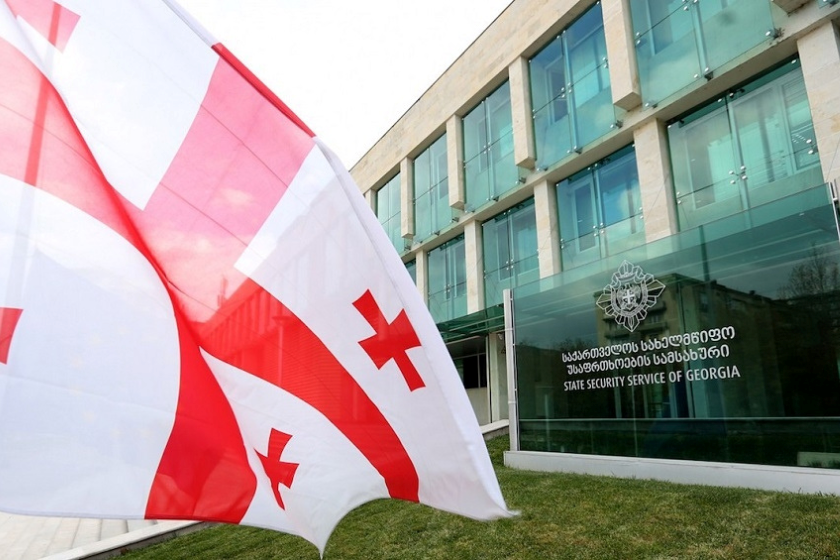 დიდი ოდენობით თანხების მითვისებისა და გაფლანგვის ფაქტზე დაკავებულია შპს „ენგურჰესში" შემავალი, შპს „კოდორიჰესების“ დეპარტამენტის უფროსი - სახელმწიფო უსაფრთხოების სამსახური