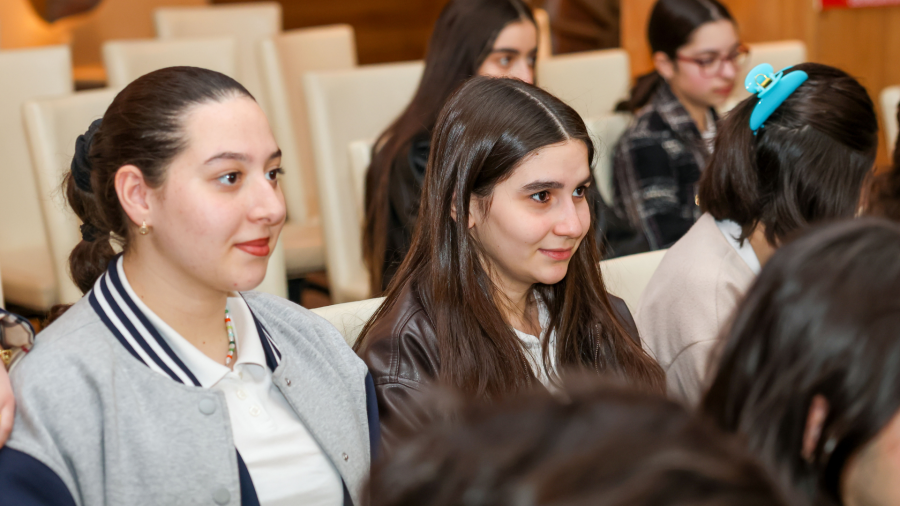 გარემოსდაცვითი ინფორმაციისა და განათლების ცენტრის ინიციატივით, თბილისის საერთაშორისო სკოლის მოსწავლეებისთვის საინფორმაციო-შემეცნებითი შეხვედრა გაიმართა