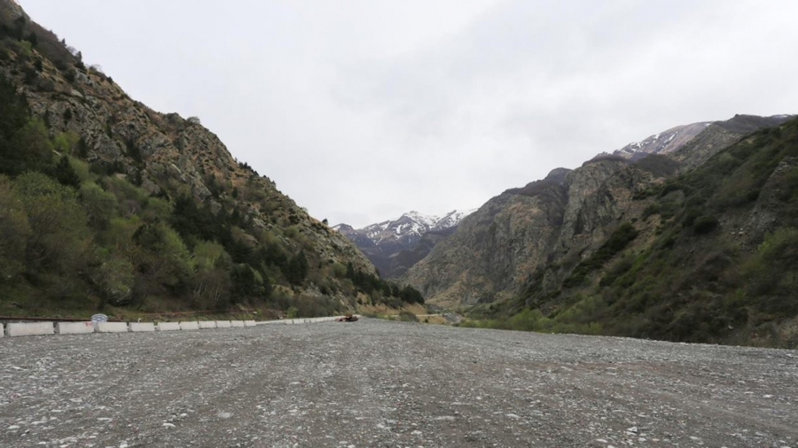 თბილისი-ბაკურციხე-ლაგოდეხის საავტომობილო გზის 130-ე კმ-ზე (სოფ. ჰერეთისკარი) მსუბუქი ავტოტრანსპორტის მოძრაობა აღდგენილია
