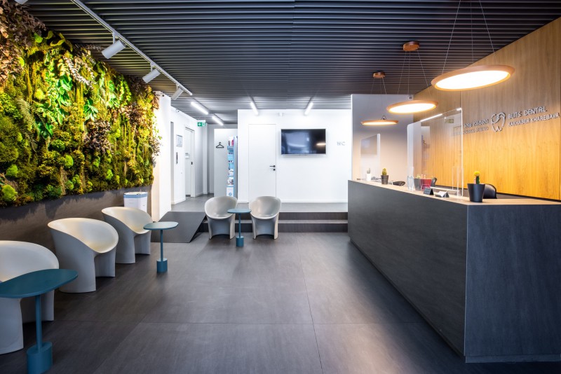 პაციენტების 30% უცხო ქვეყნების მოქალაქეები არიან - ,,ბლიც დენტალი – კახაბერ ხარებავას კლინიკა“