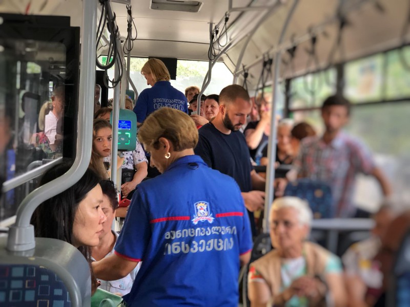 ბათუმში წელს ბილეთის არქონის გამო 7 374 მგზავრი დაჯარიმდა