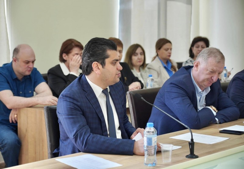 აჭარის ფინანსთა და ეკონომიკის მინისტრმა უმაღლესი საბჭოს კომიტეტებში 2023 წლის რესპუბლიკური ბიუჯეტის შესრულების ანგარიში წარადგინა
