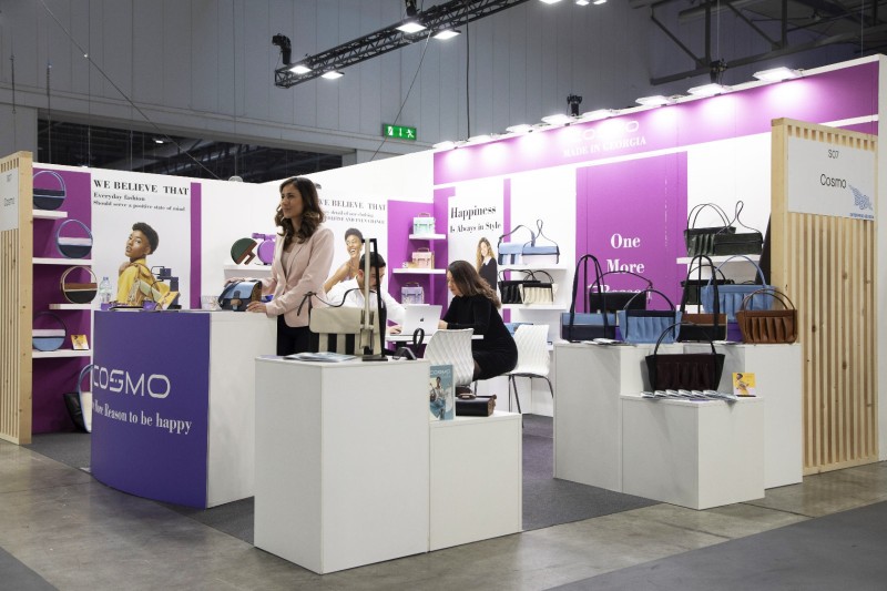 „აწარმოე საქართველოში“ ორგანიზებით, 8 ქართული ბრენდის ტყავის პროდუქცია მილანში Micam & Mipel Milano-ზეა გამოფენილი