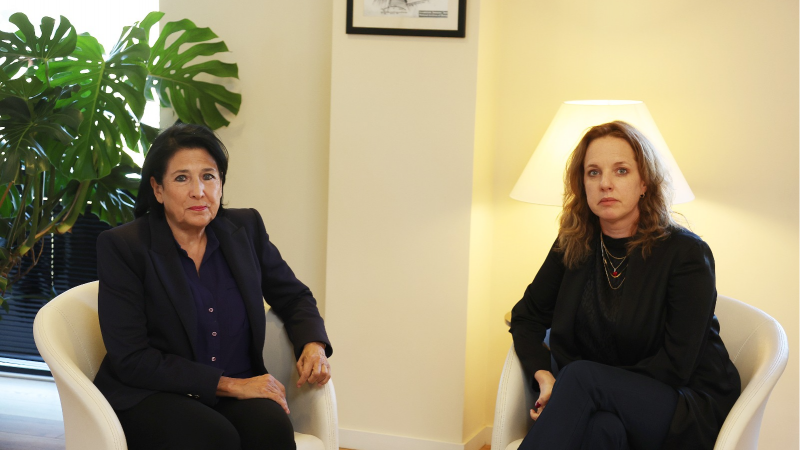 პრეზიდენტმა ისრაელის ელჩთან ისრაელში განვითარებული მოვლენები განიხილა