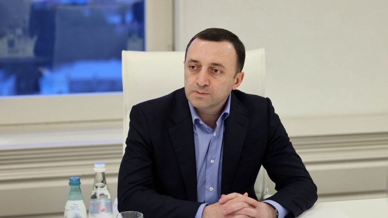 ყოფილი პოლიციელების, ჯარისკაცების, ამ ძალოვანი უწყებების ყოფილ თანამშრომელთა პენსია 1000-ლარამდე გაიზრდება - პრემიერი