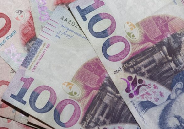 ლარი დოლართან და ევროსთან გამყარდა