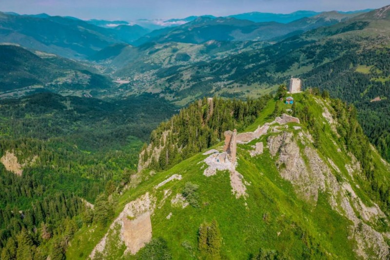 რატომ არ დასრულდა გათვალისწინებულ ვადებში ხიხანის ციხემდე მისასვლელი გზის რეაბილიტაცია