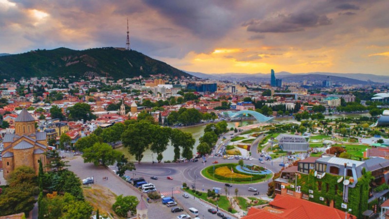 7, 8 და 10 მაისი უქმე დღეებად გამოცხადდა